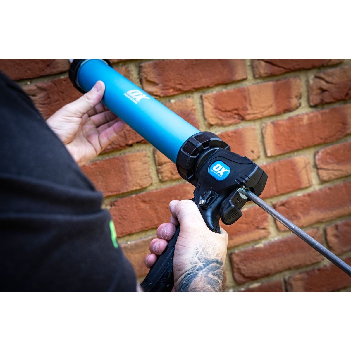 OX Pro Sealant Gun - Dual Thrust | 15" / 380mm | 20-Ounce OX-P045560