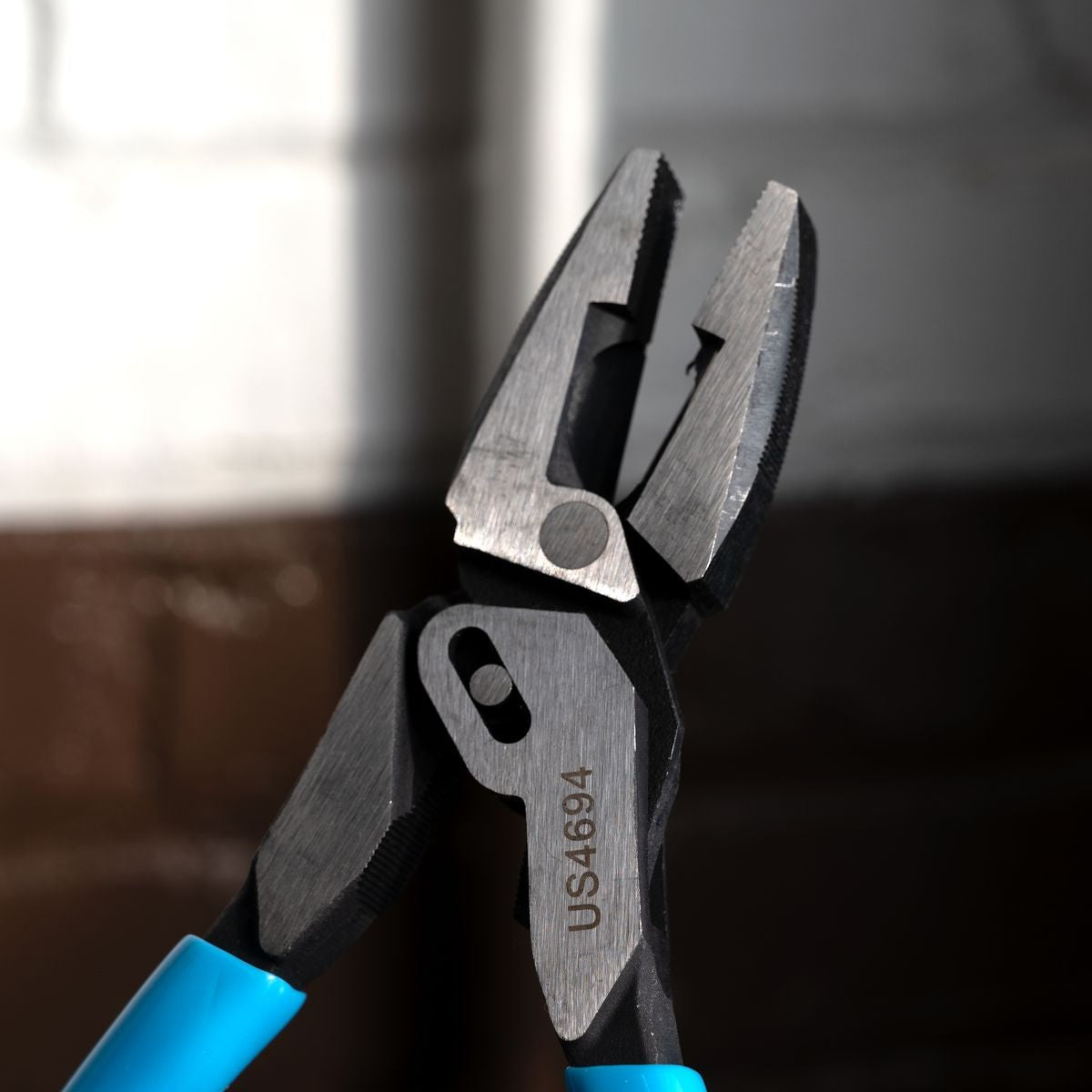 OX MaxForce Linesman Pliers OX-P327401