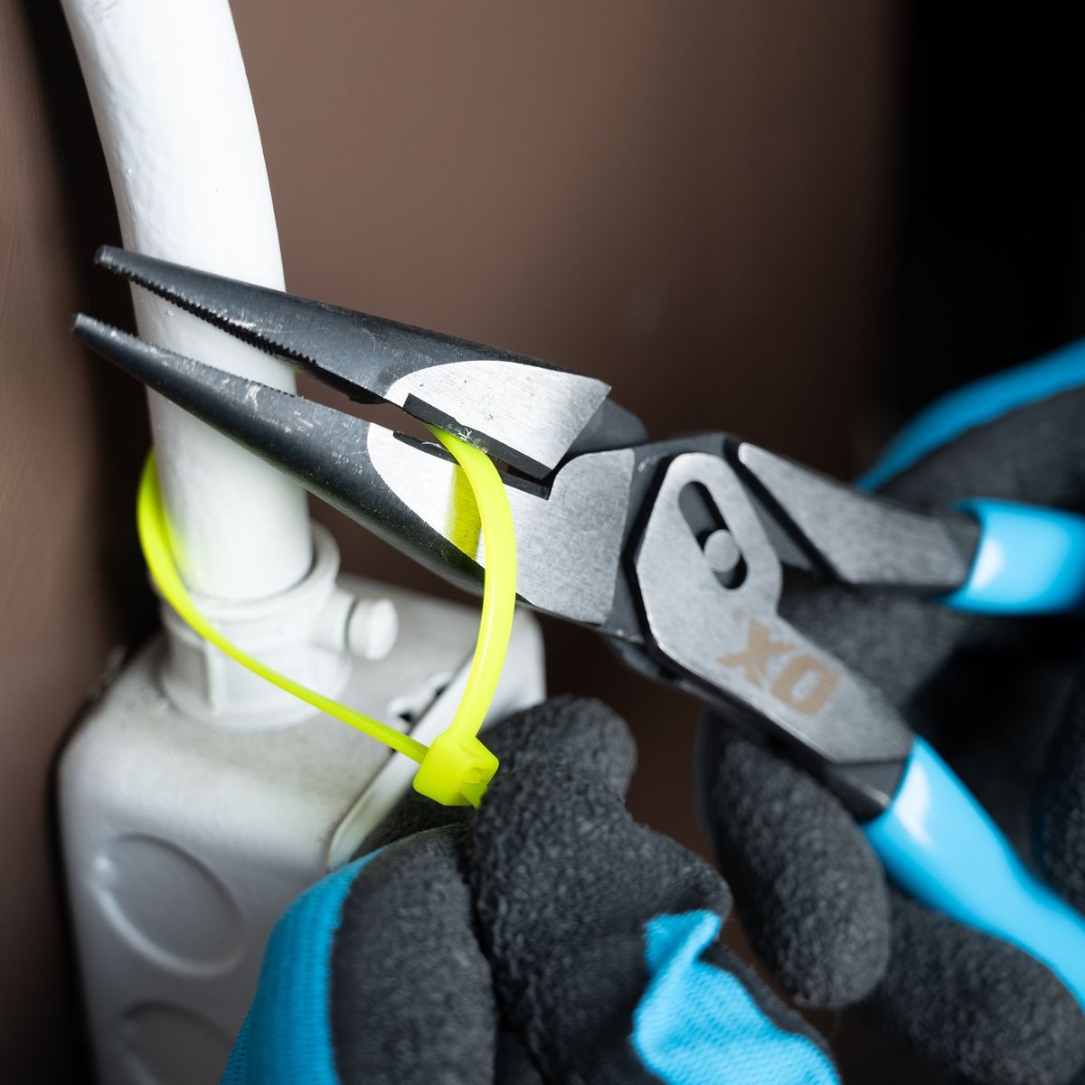 OX MaxForce Needle Nose Pliers OX-P327501