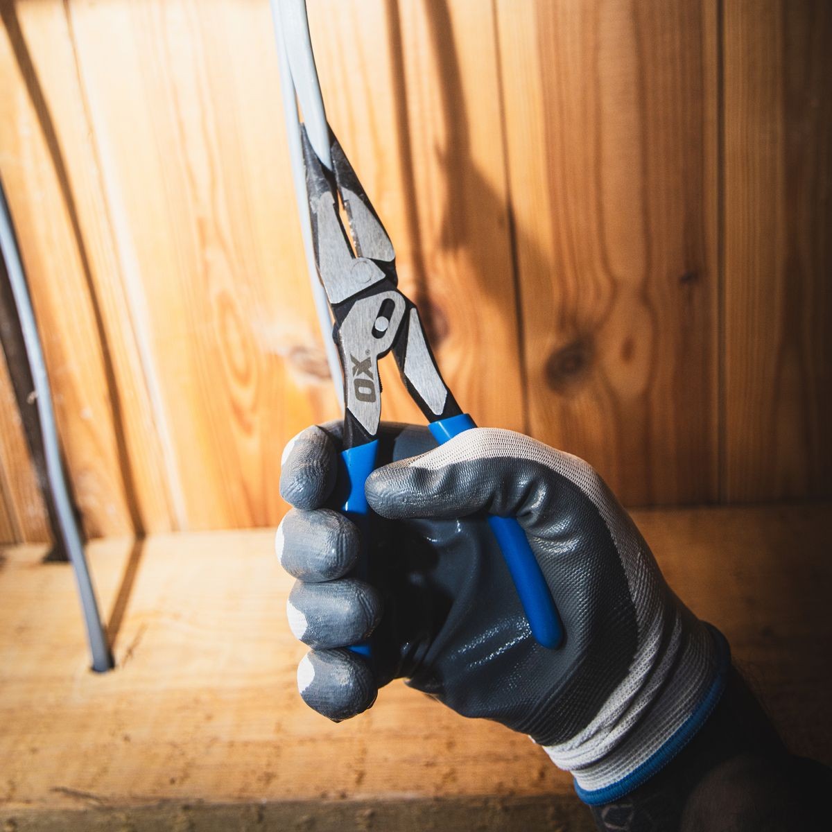 OX MaxForce Needle Nose Pliers OX-P327501