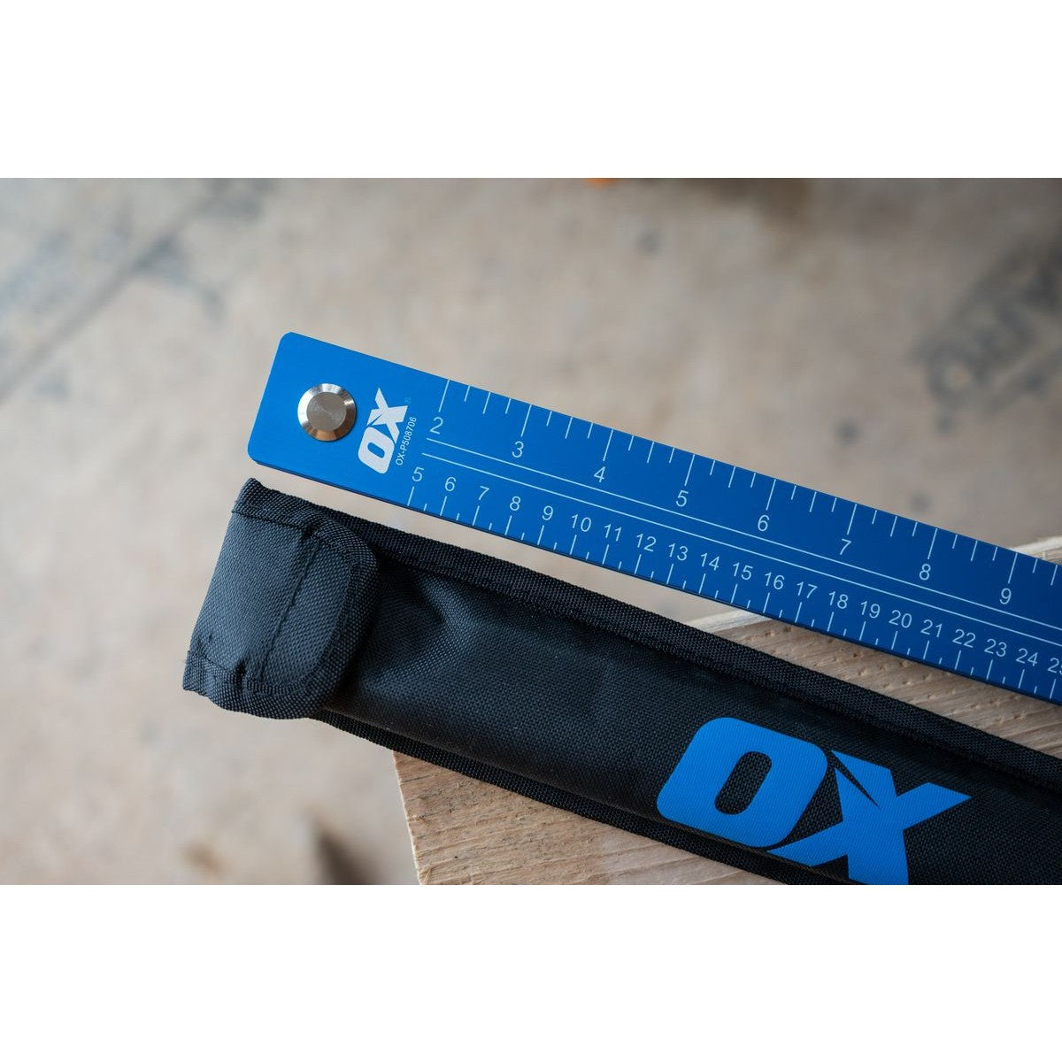 OX Aluminium Folding Square – 600mm / 24 Inch OX-P508706