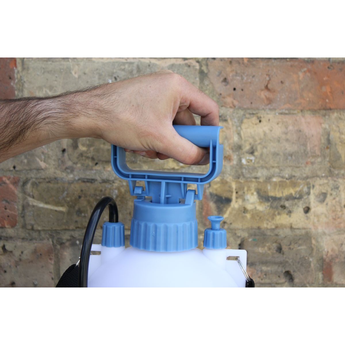 OX Pump Action Pressure Sprayer - 5 Litre OX-T045105