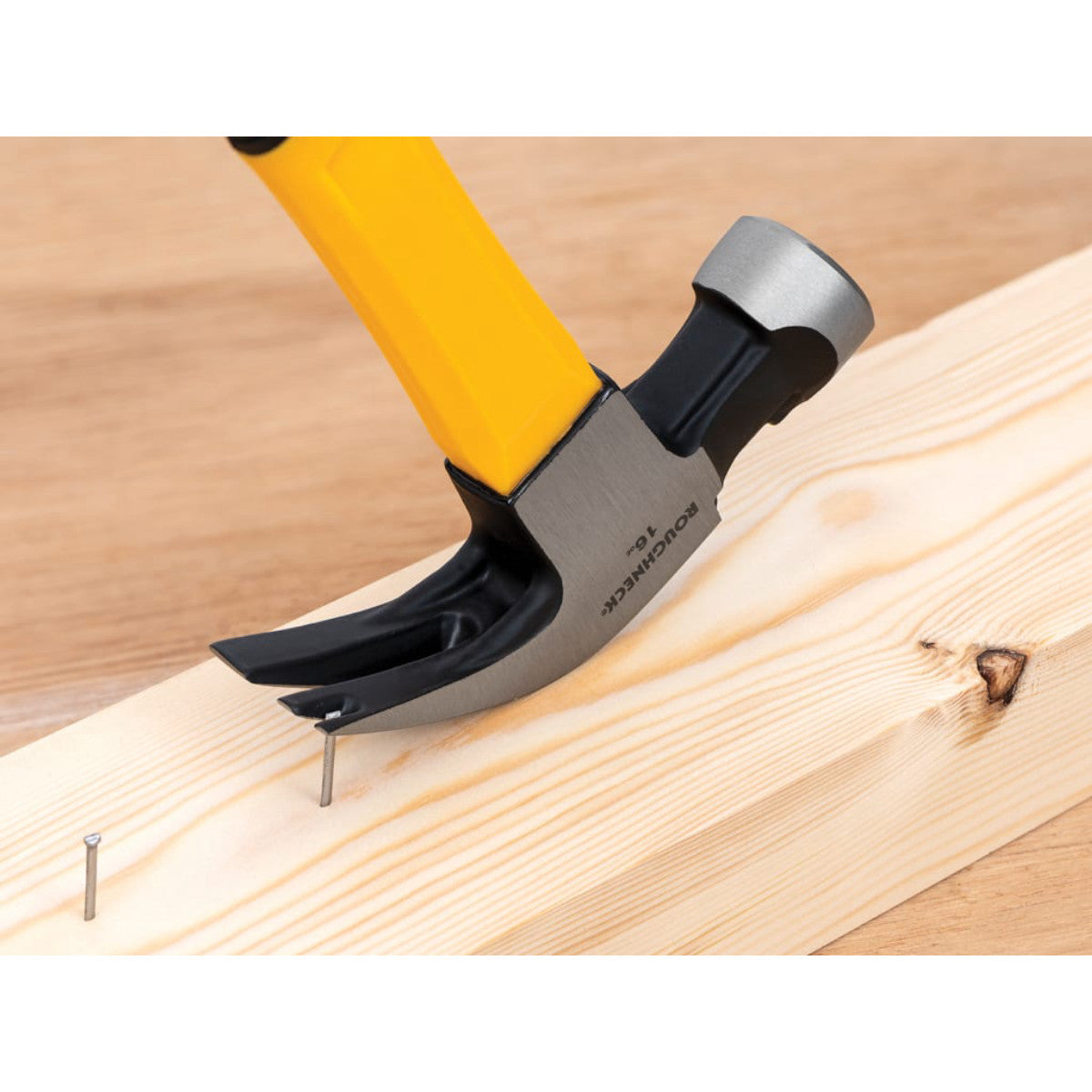 Roughneck Claw Hammer Fibreglass Handle 454g (16oz) ROU11105