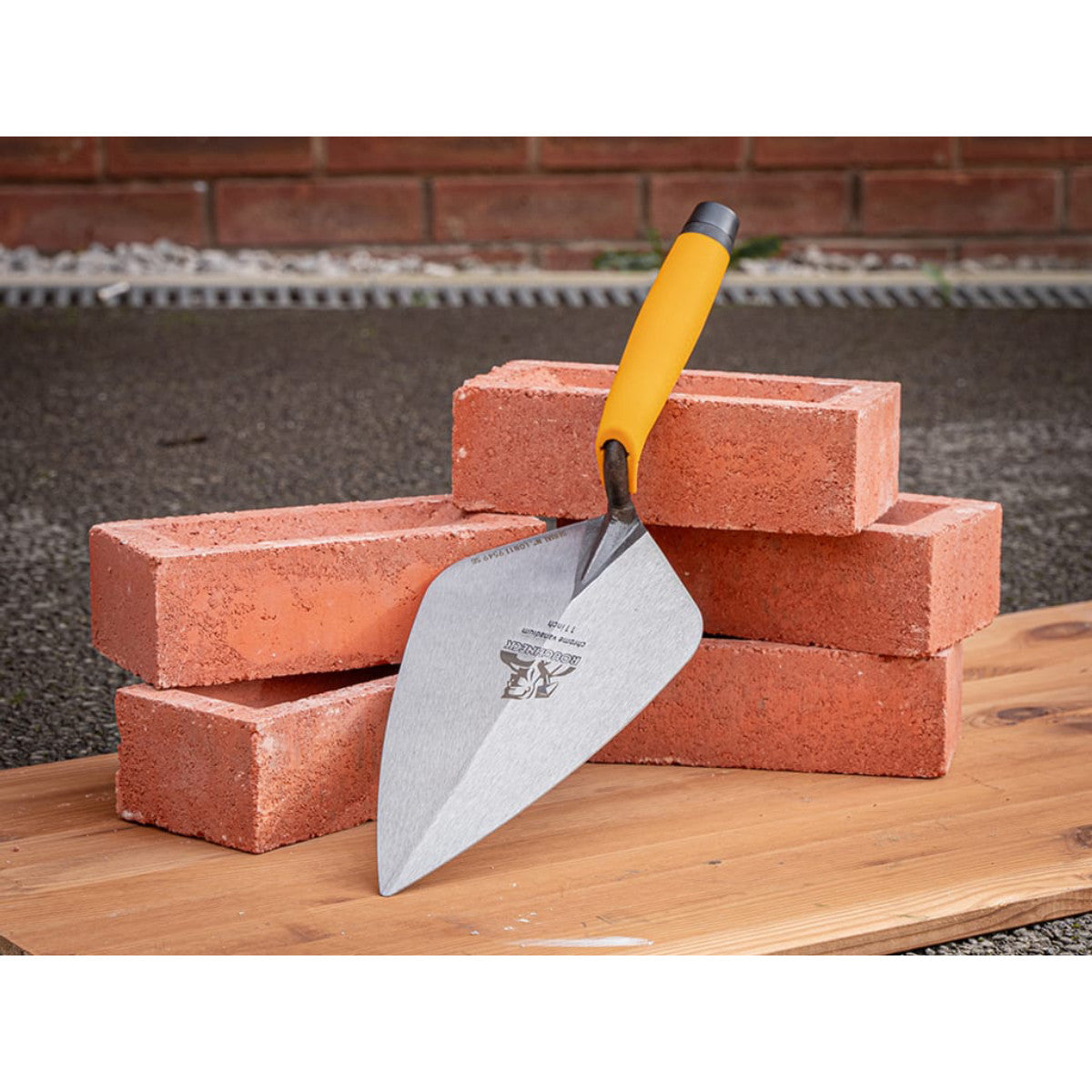 Roughneck London Pattern Brick Trowel 280mm (11in) ROU51011
