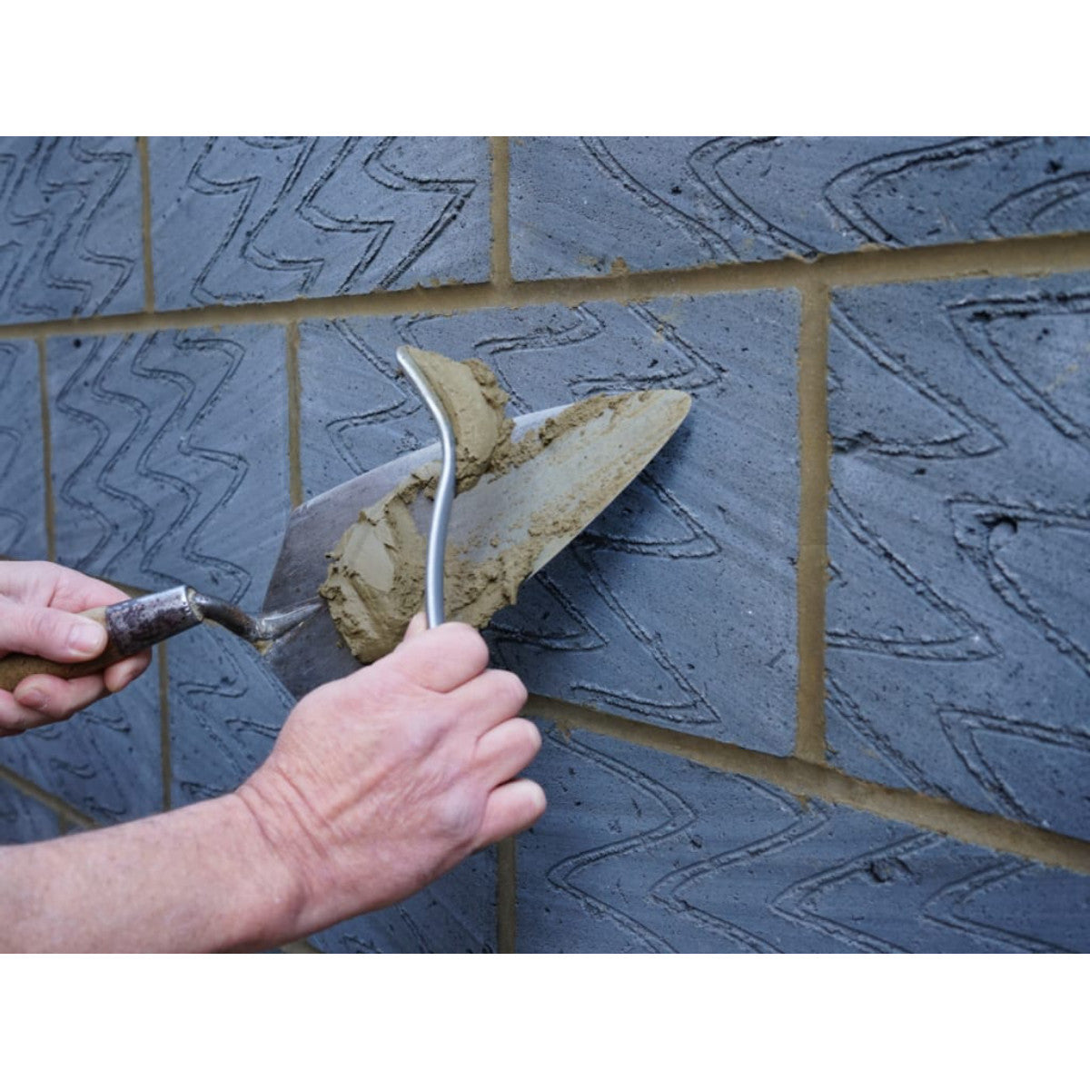 Roughneck Ding'er Brick Jointer 26mm (1in) ROU51037