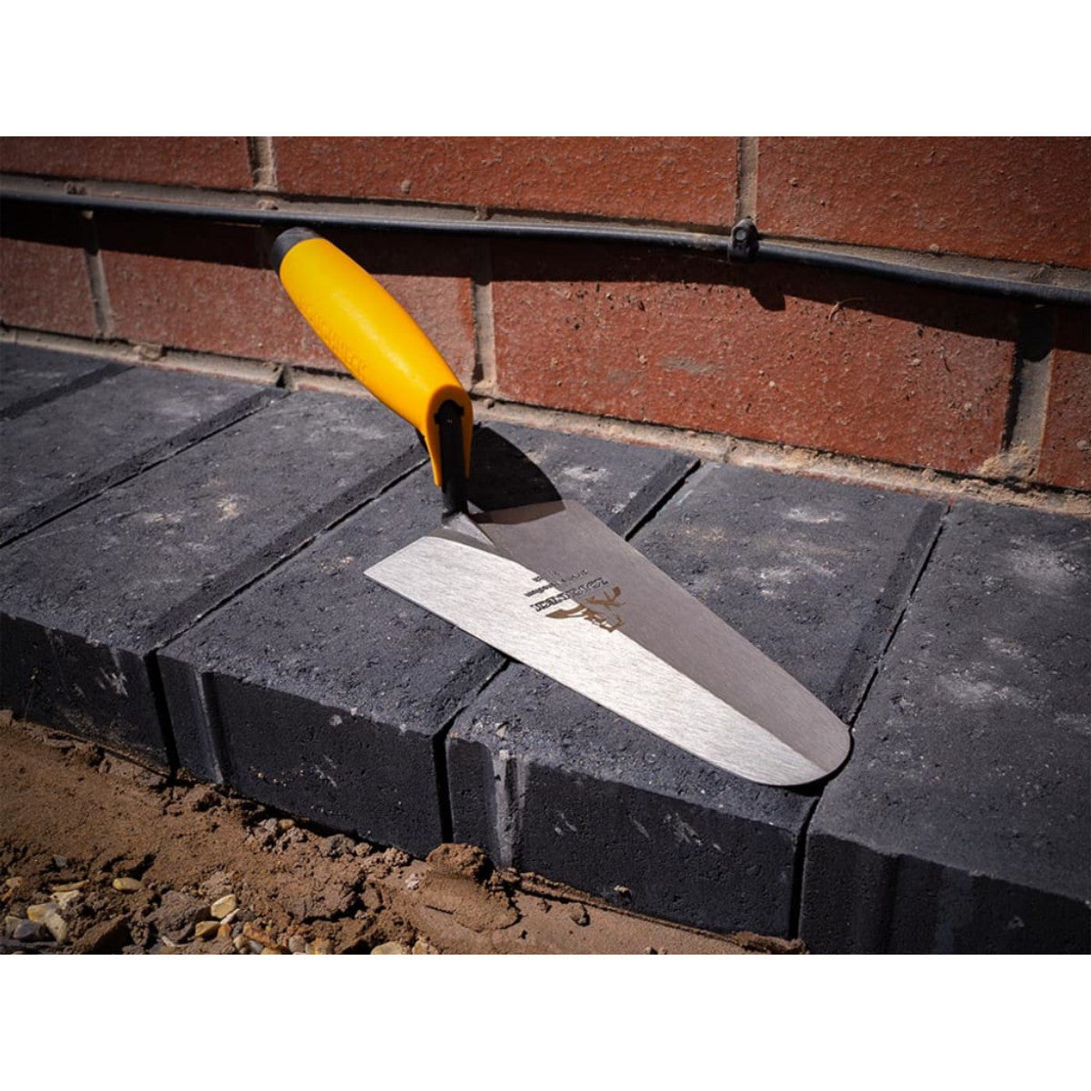Roughneck Gauging Trowel 180mm (7in) ROU51077