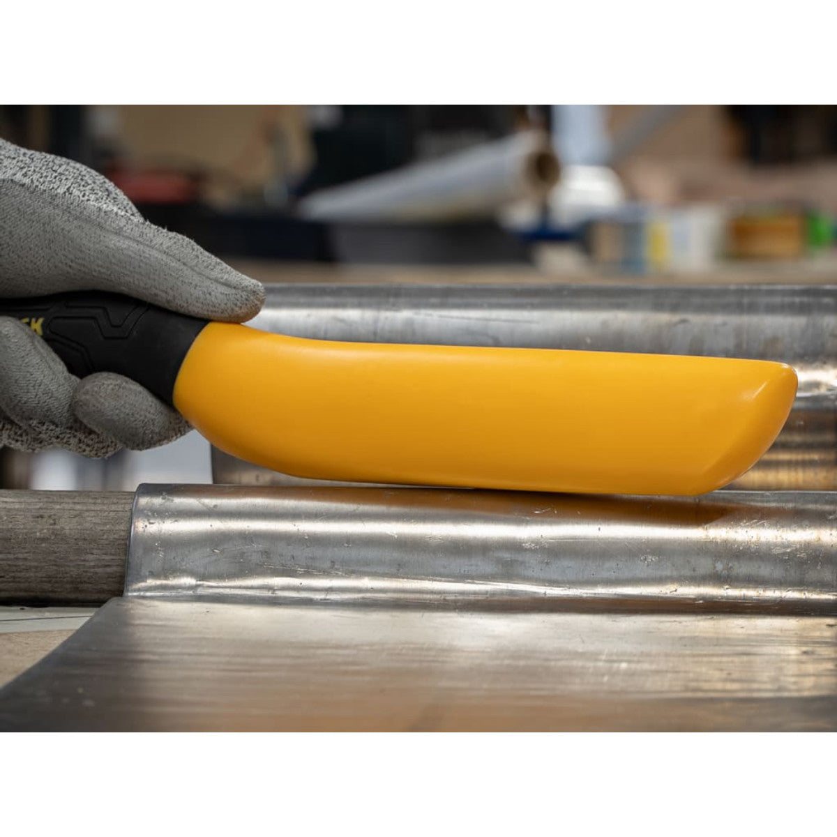 Roughneck Pro Bossing Stick ROU55006