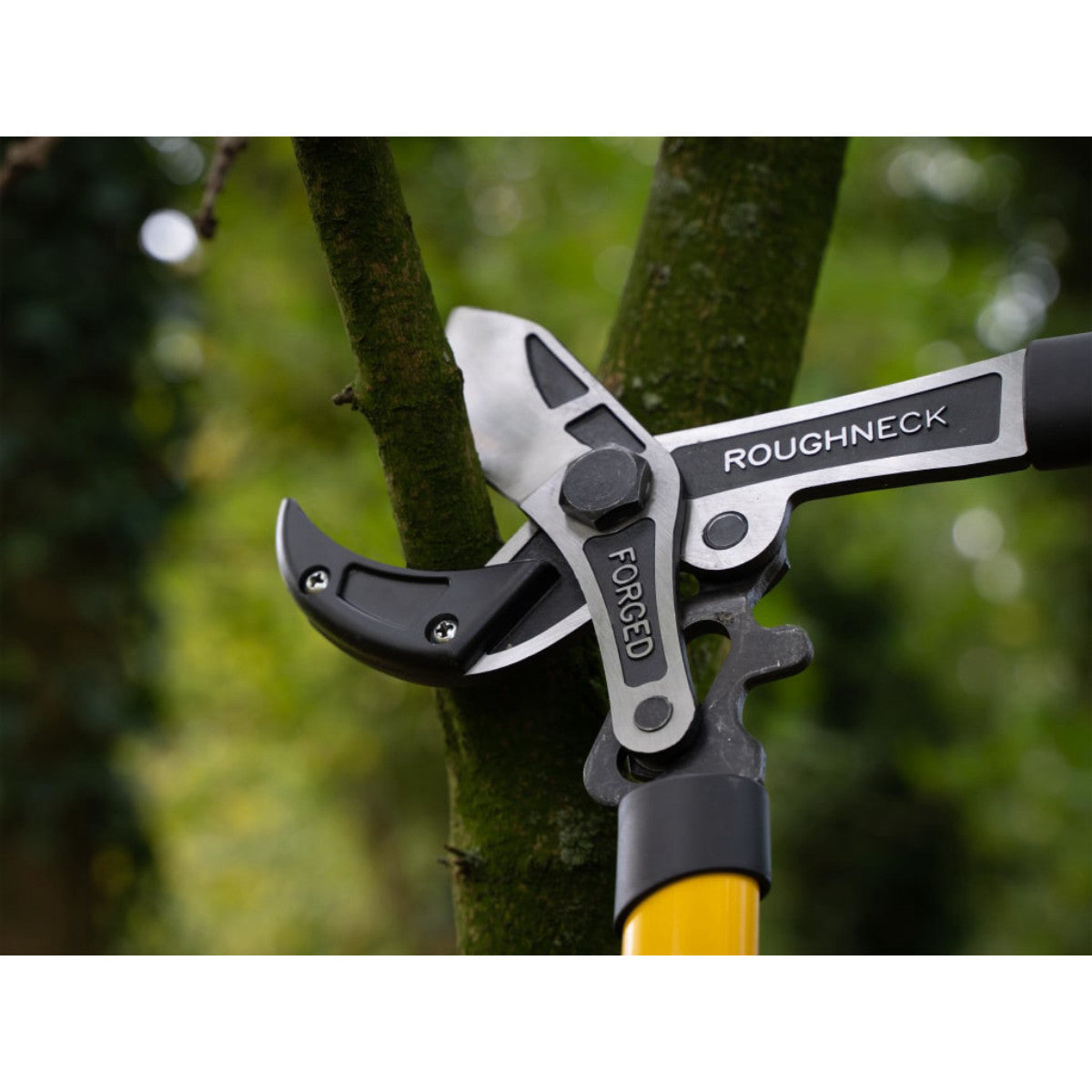 Roughneck XT Pro Telescopic Anvil Loppers 695-945mm (27.1/2-37.3/4in) ROU66866