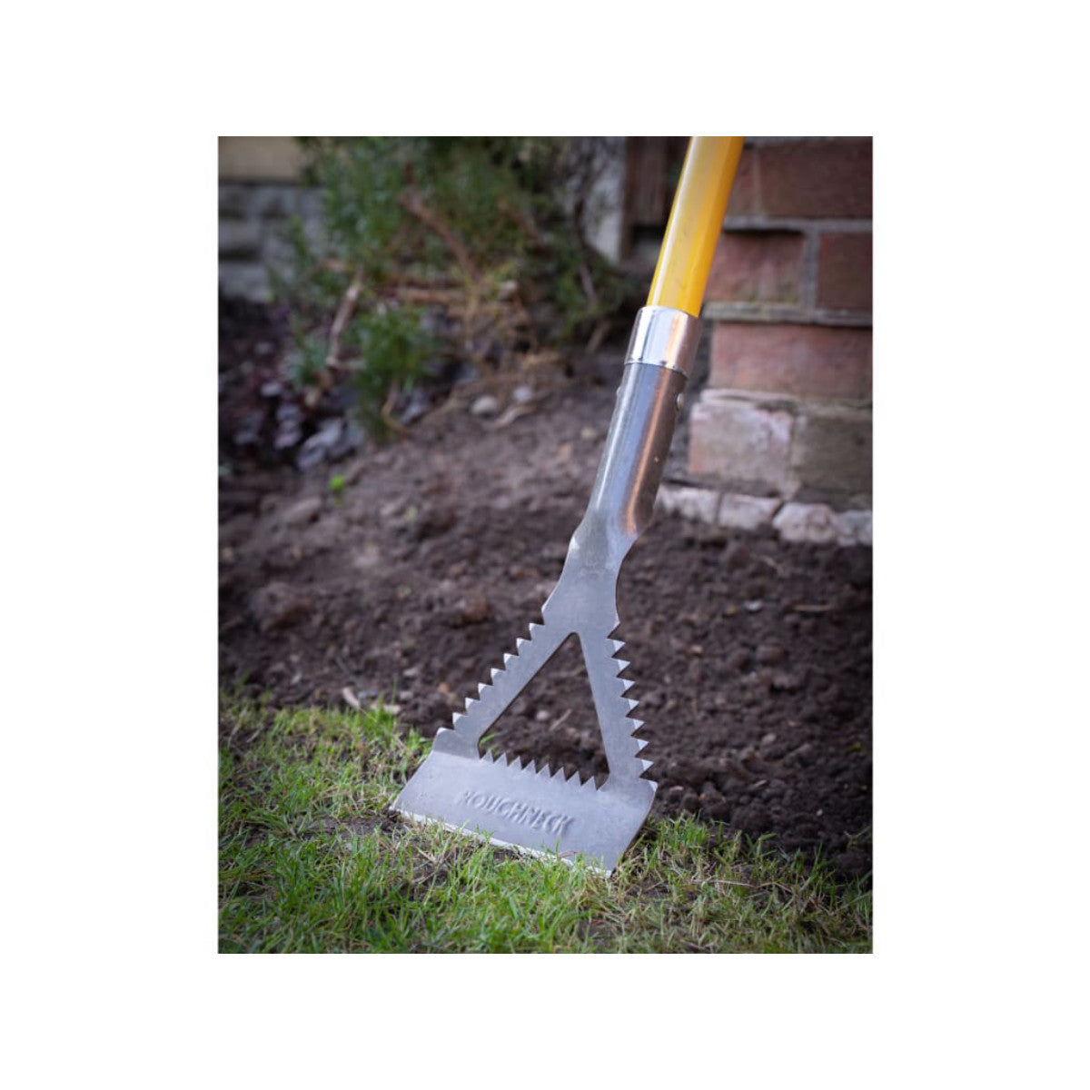 Roughneck Sharp-Edge Dutch Hoe ROU68307