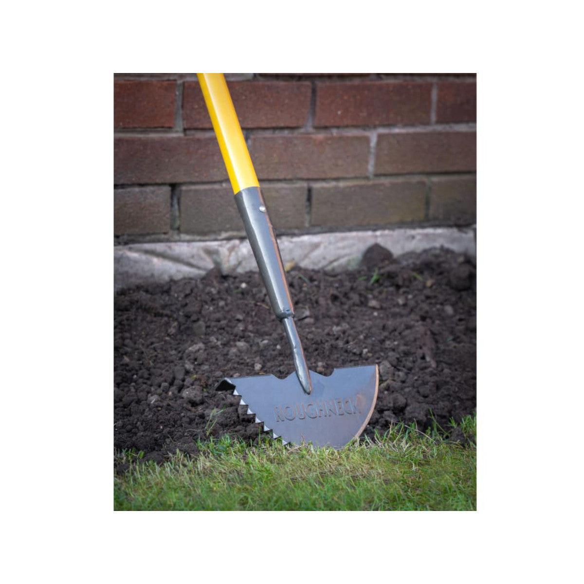 Roughneck Sharp-Edge Lawn Edging Iron ROU68311
