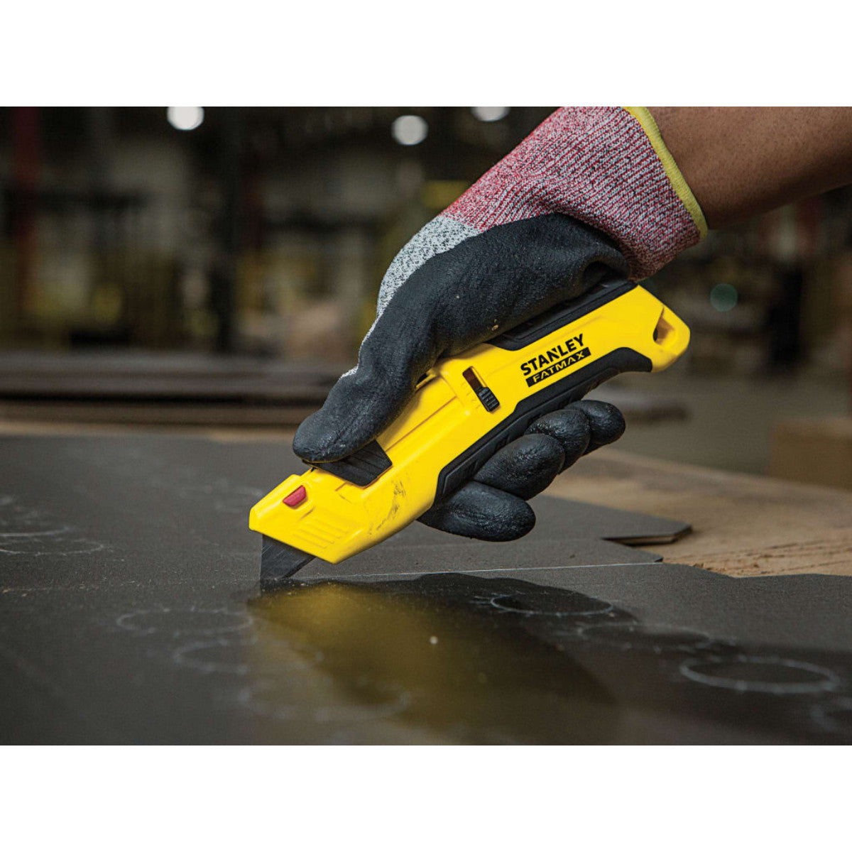 STANLEY Hand Tools FatMax Auto-Retract Tri-Slide Safety Knife STA010365