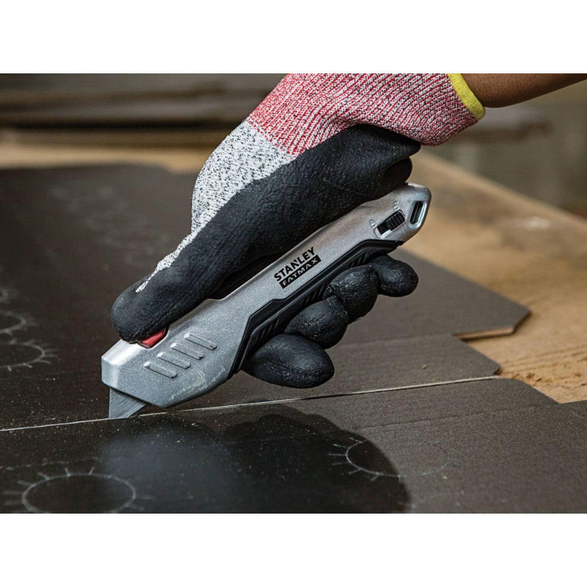 STANLEY Hand Tools FatMax Premium Auto-Retract Squeeze Safety Knife STA010370