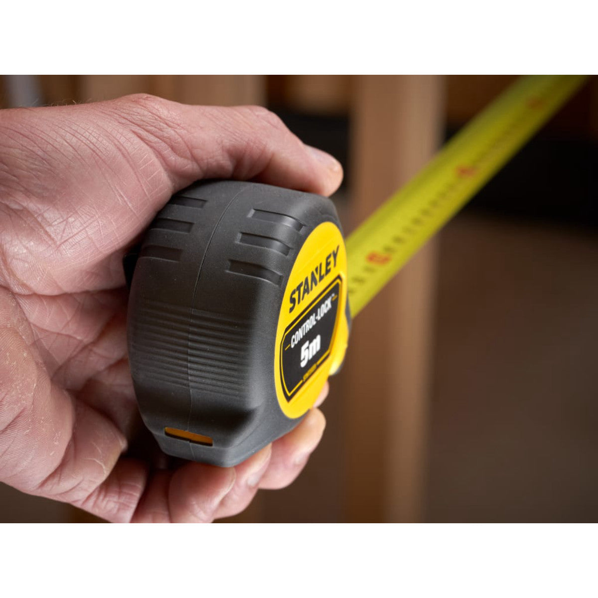 STANLEY Hand Tools CONTROL-LOCK Pocket Tape 5m (Width 25mm) (Metric only) STA037231