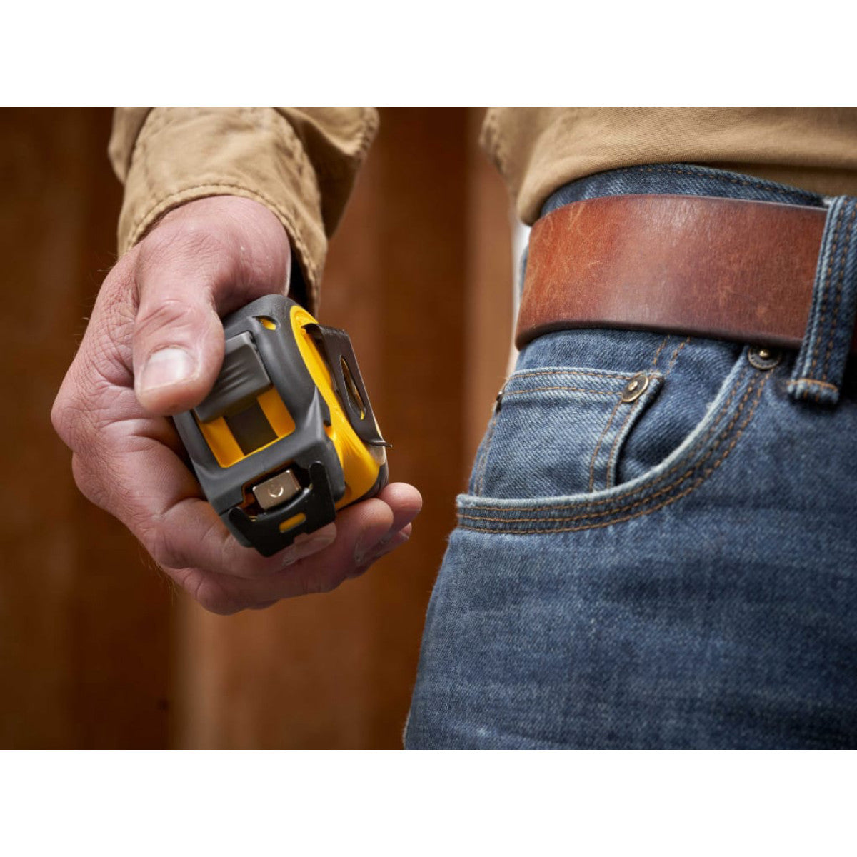 STANLEY Hand Tools CONTROL-LOCK Pocket Tape 10m (Width 25mm) (Metric only) STA037233