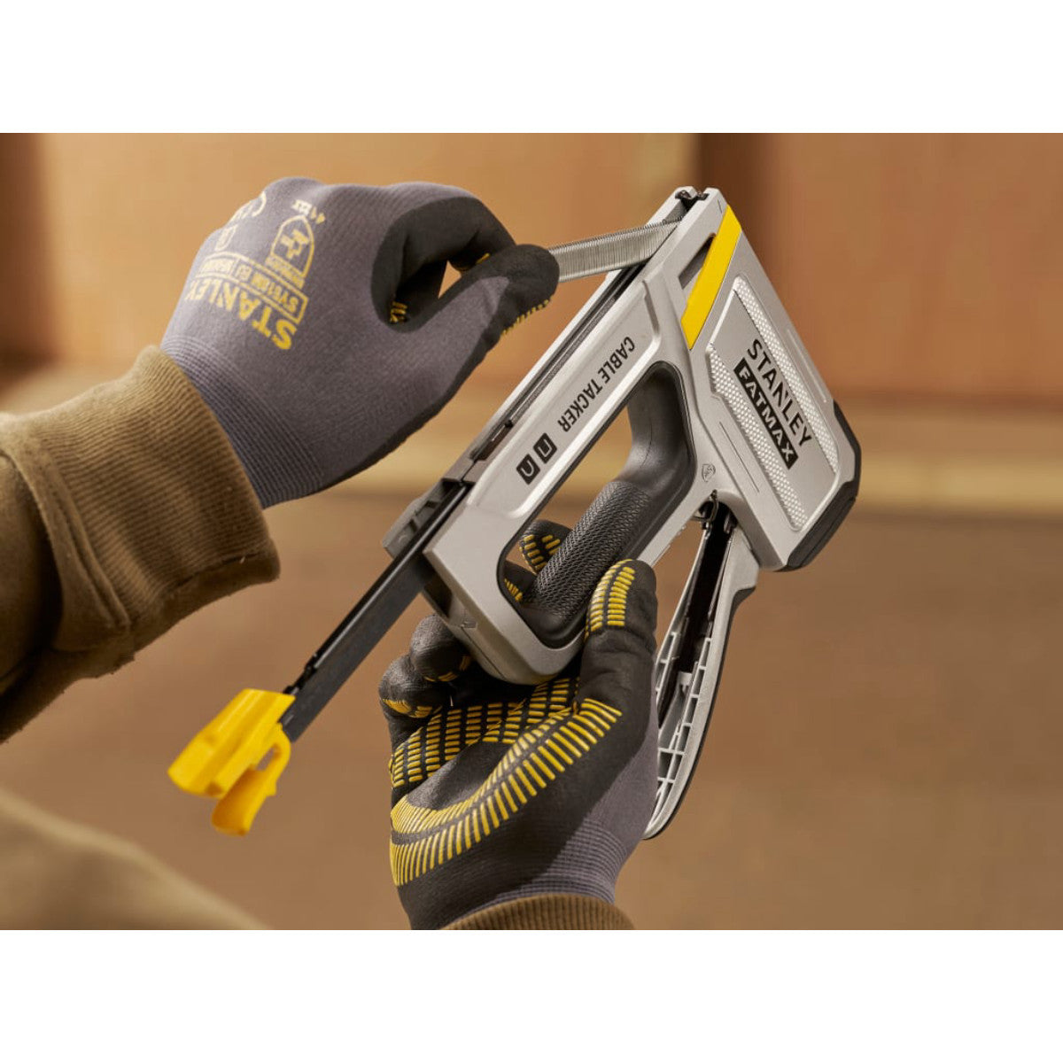 STANLEY Hand Tools FATMAX 2-in-1 Cable Tacker STA070100