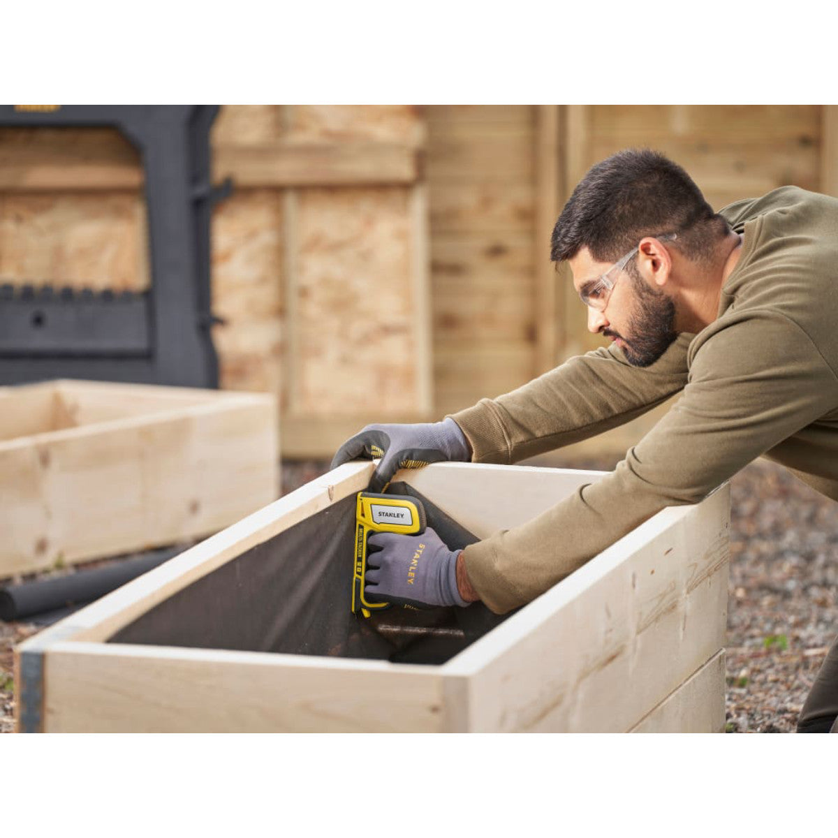 STANLEY Hand Tools 2-in-1 Multi Tacker STA070440