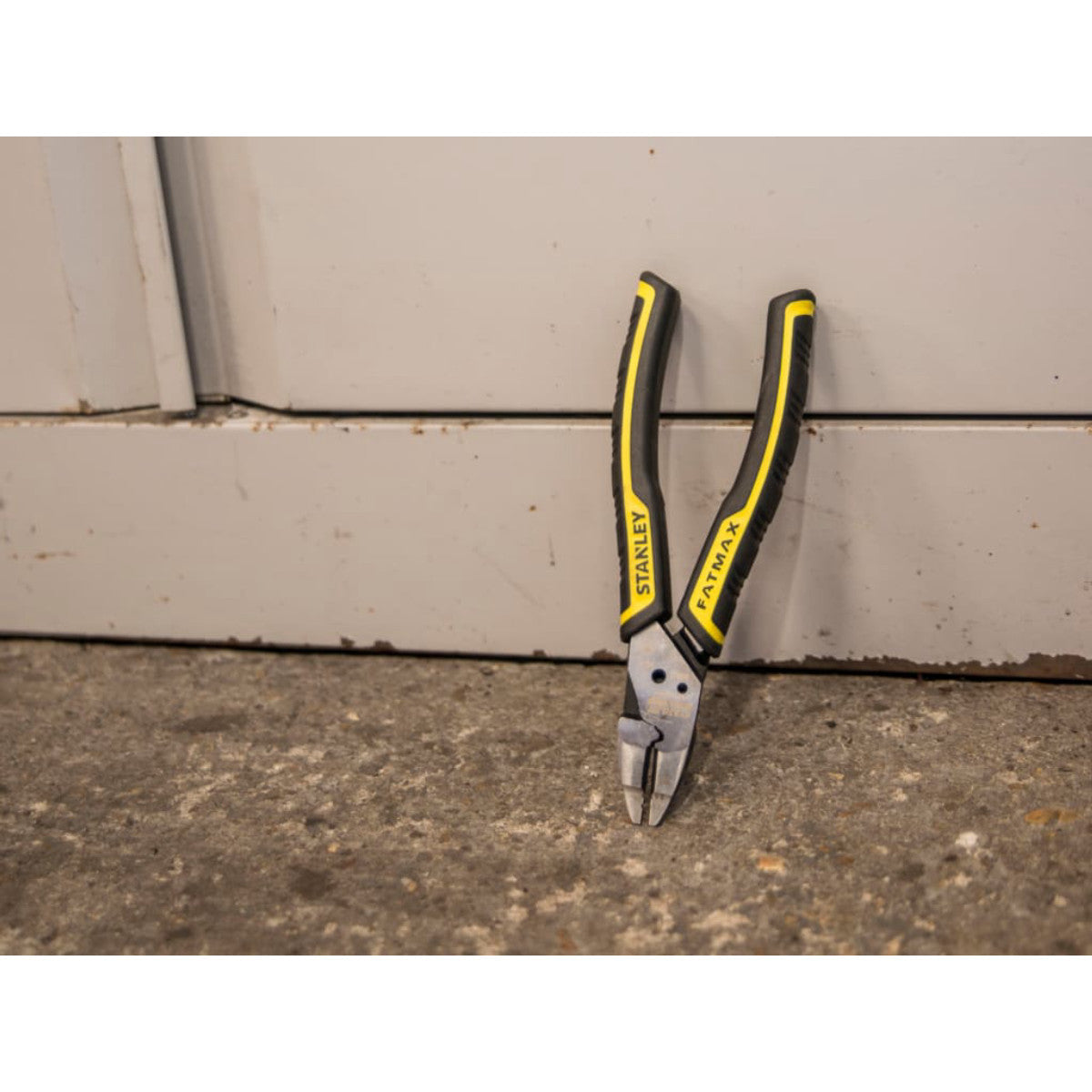 STANLEY Hand Tools FatMax 5-in-1 Diagonal Pliers 180mm (7in) STA075468