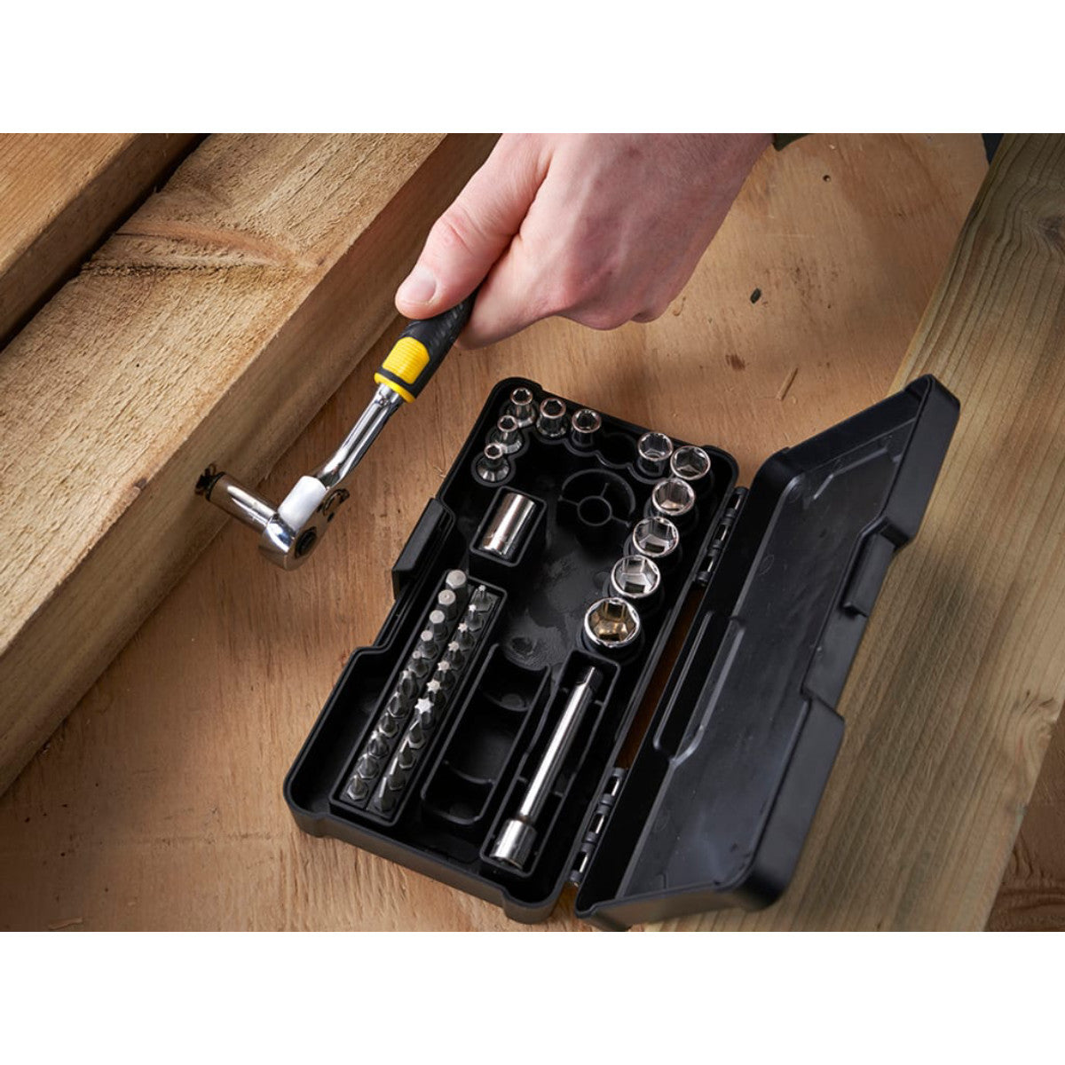 STANLEY Hand Tools 1/4in Compact Socket Set, 37 Piece STA082672