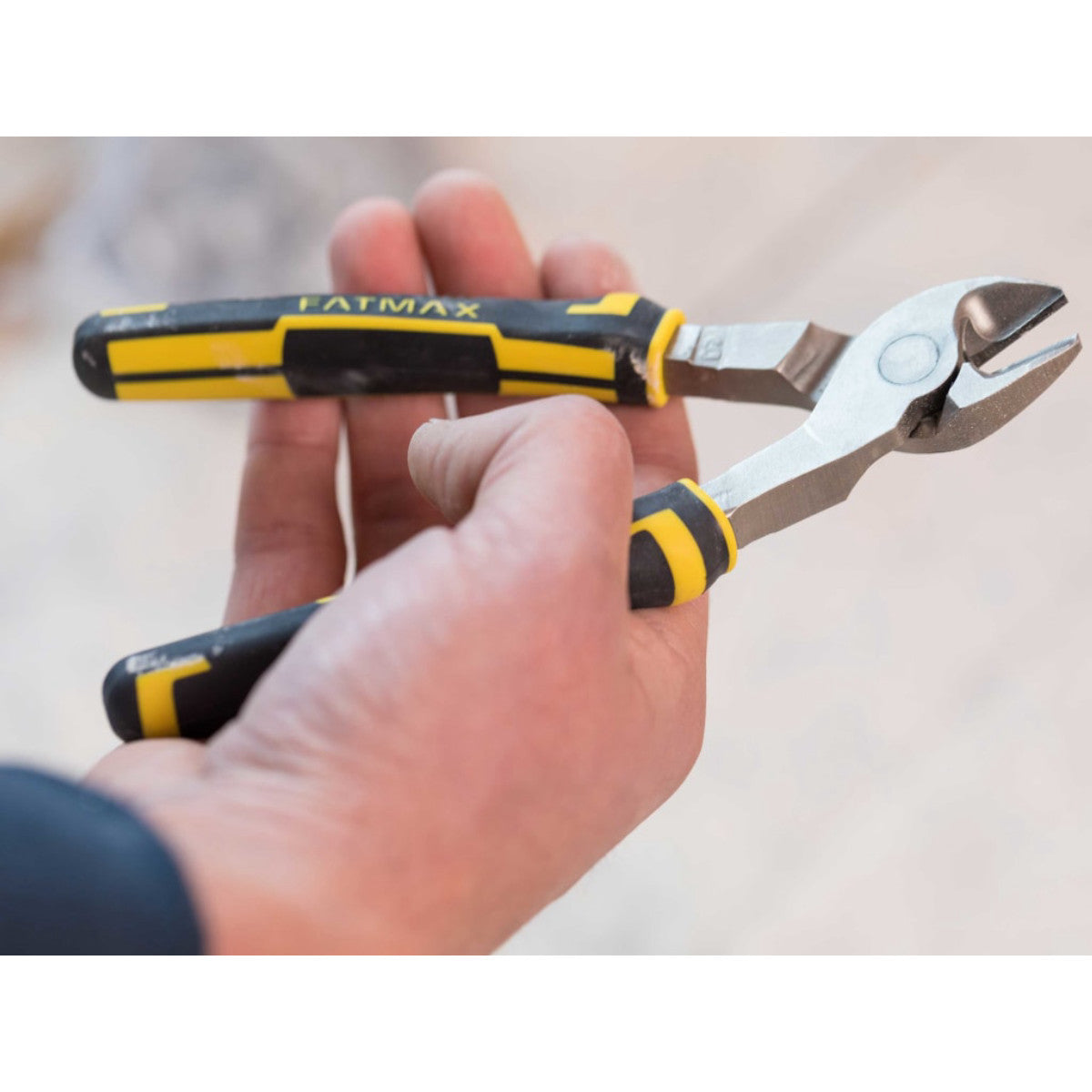 STANLEY Hand Tools FatMax Angled Diagonal Cutting Pliers 160mm (6.1/4in) STA089860