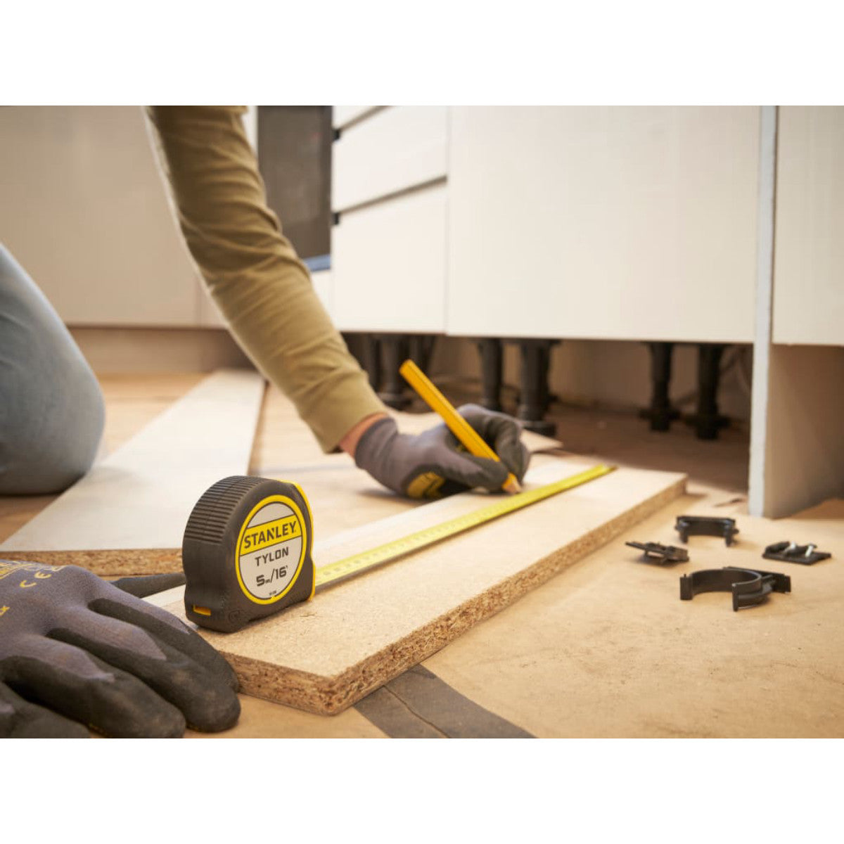 STANLEY Hand Tools Tylon Pocket Tape 5m/16ft (Width 19mm) Loose STA130696N