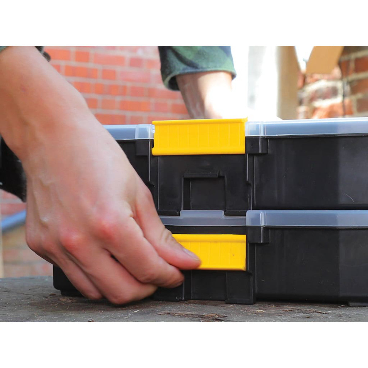 STANLEY Hand Tools SORTMASTER Junior Stackable Organiser STA197483