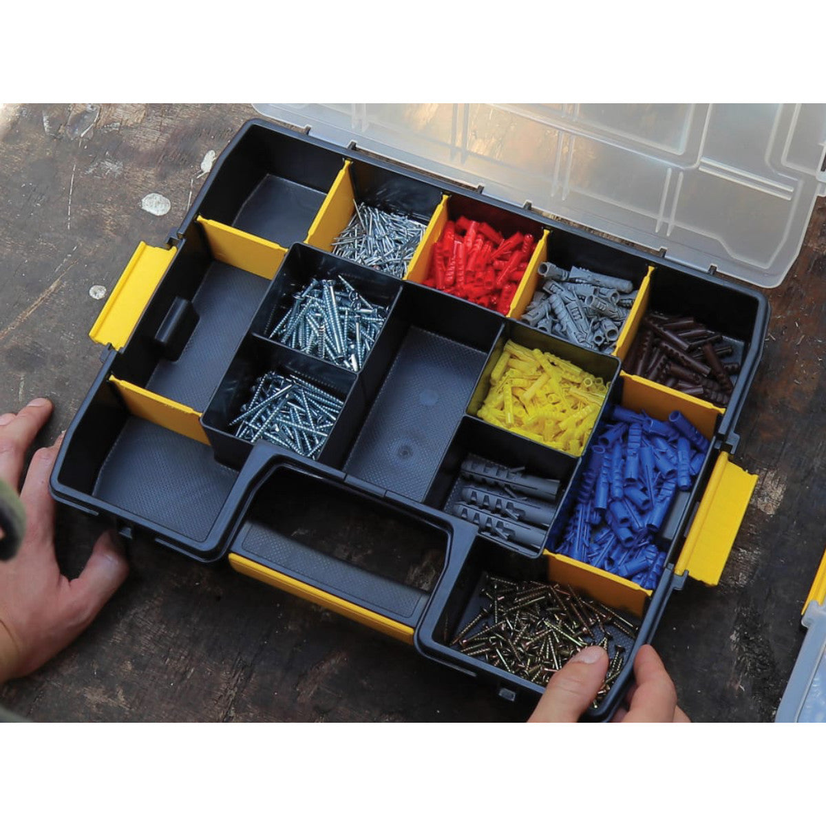 STANLEY Hand Tools SORTMASTER Junior Stackable Organiser STA197483