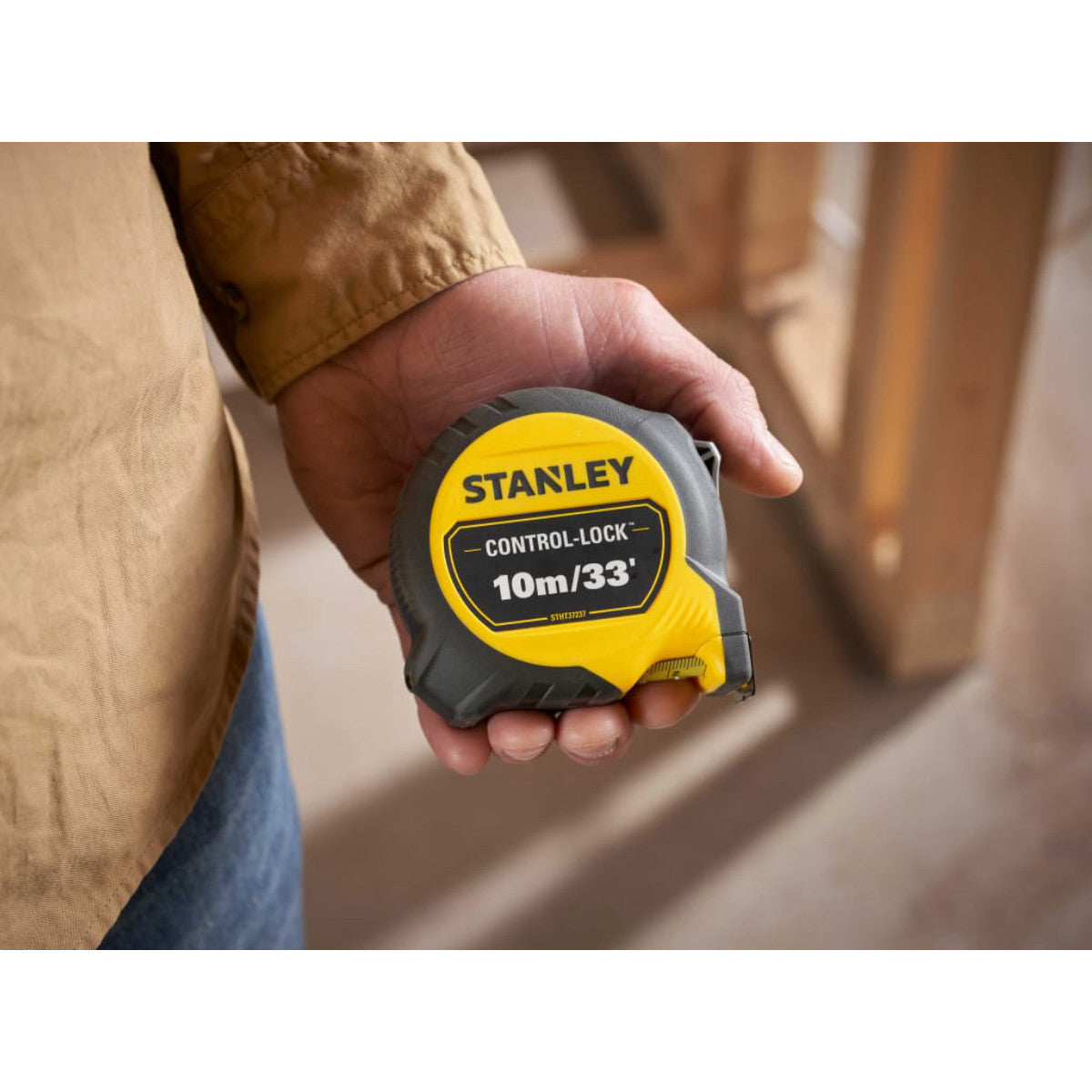 STANLEY Hand Tools CONTROL-LOCK Pocket Tape 10m/33ft (Width 25mm) STA537237