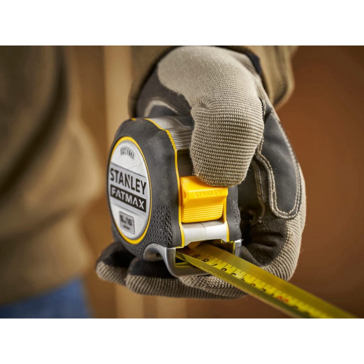 STANLEY Hand Tools FATMAX XTREME Tape Measure 5m/16ft (Width 32mm) STA538215